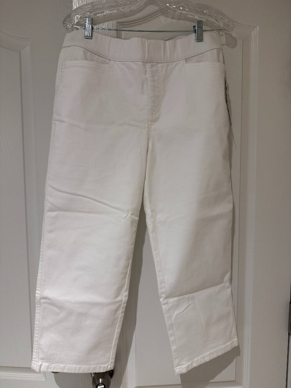 Intro Capri Pants